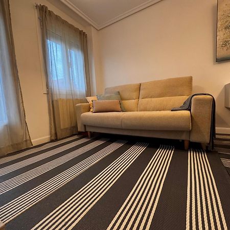 C12A01 Coqueto Apartamento Con Piscina Y Garaje Suances Luaran gambar