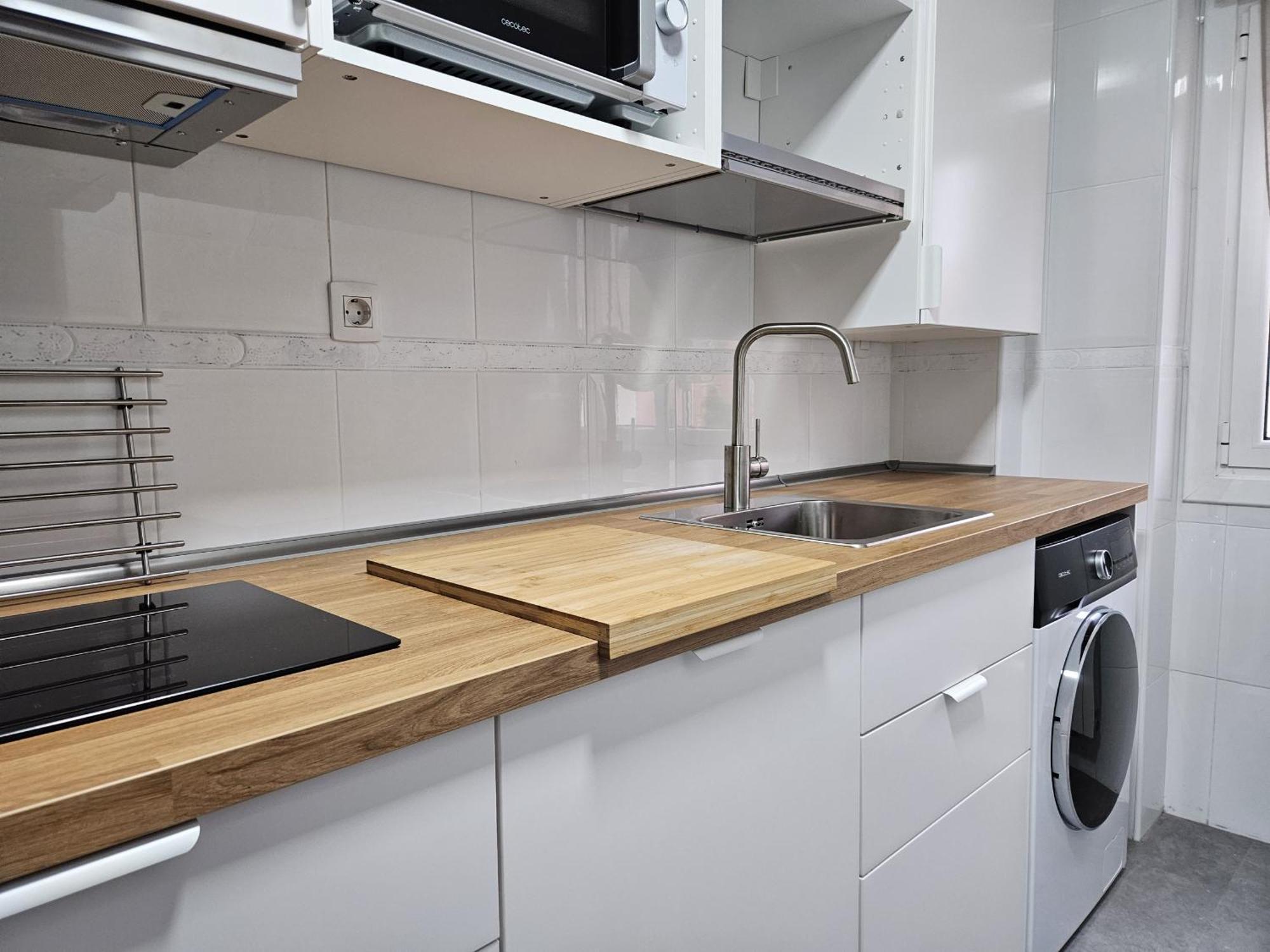 C12A01 Coqueto Apartamento Con Piscina Y Garaje Suances Luaran gambar