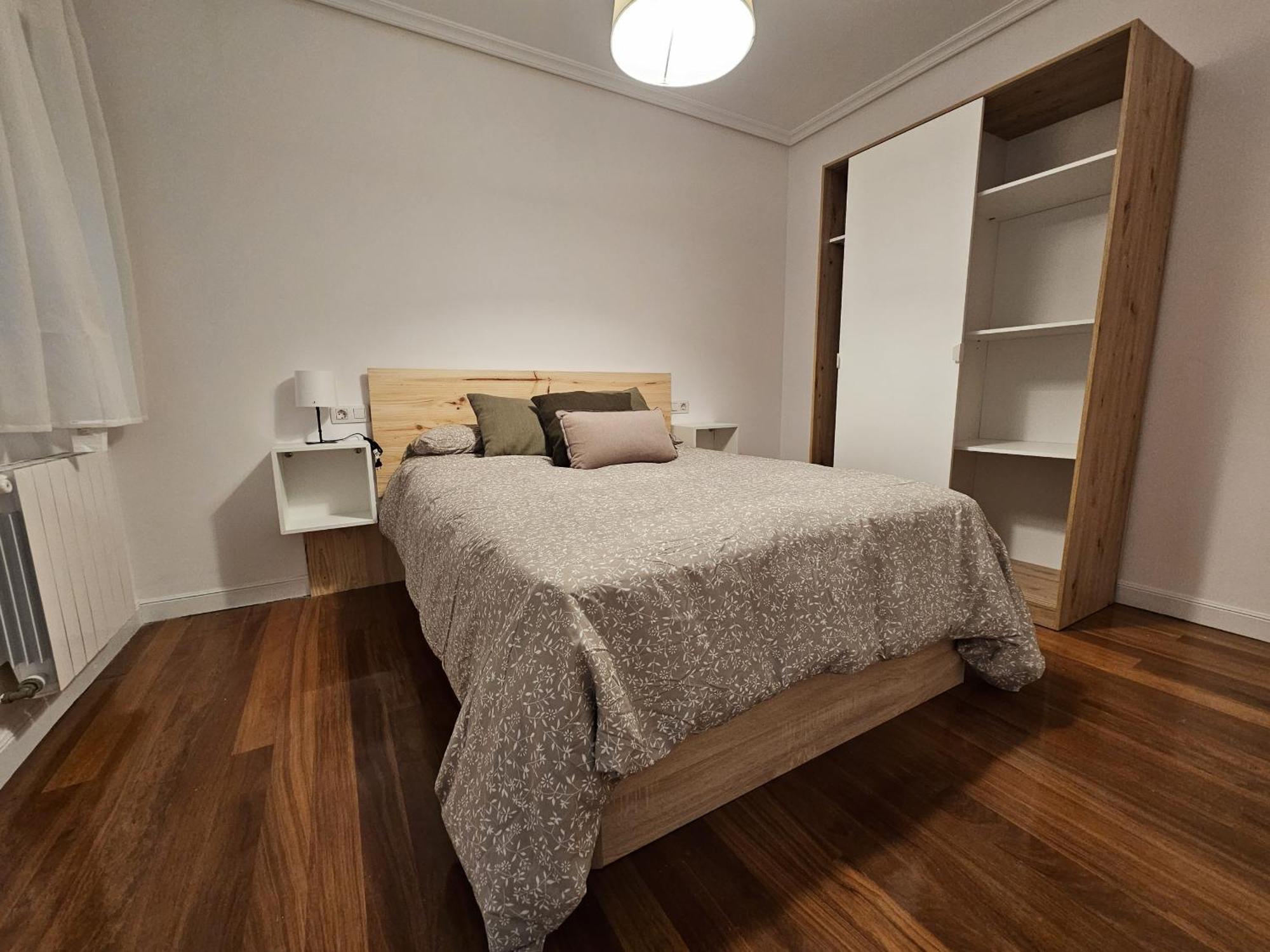 C12A01 Coqueto Apartamento Con Piscina Y Garaje Suances Luaran gambar